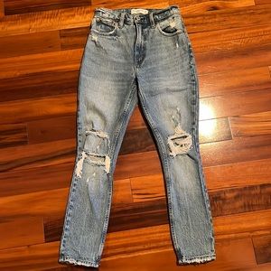 Abercrombie The Skinny High Rise Jeans